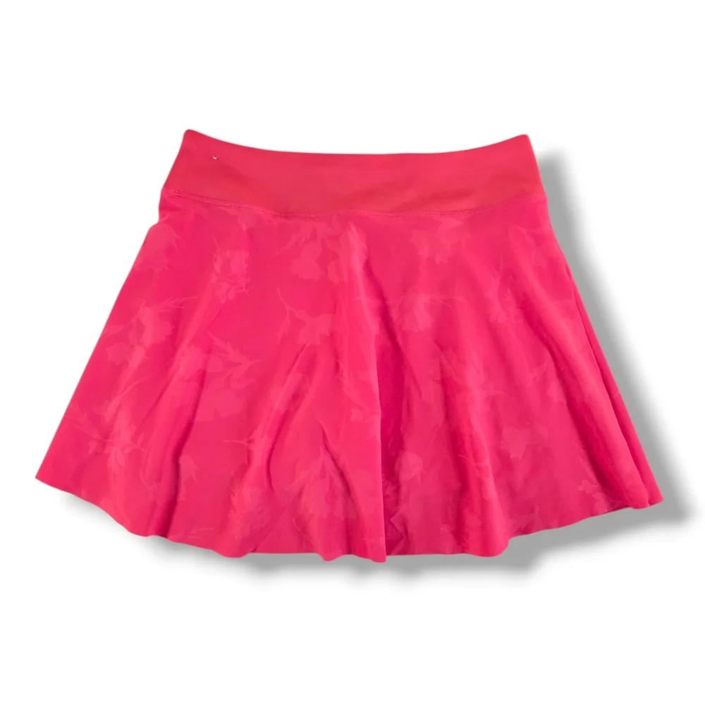 NIKE Dri Fit Club Golf Skort Pleated Floral Embossed Fusion Red Pink Small
